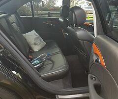 Mercedes e200 facelift black edition 2006 - Image 8/10