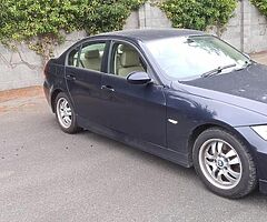 06 BMW 320