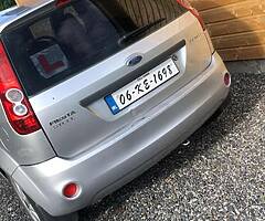 Car - Image 4/4