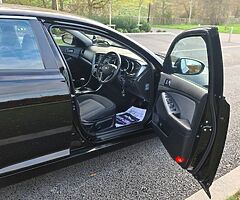 2012 Kia Optima - Image 4/10