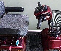 Mobility scooter