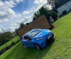 2010 Ford Fiesta
