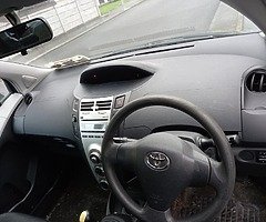 Toyota yaris manual  2006 - Image 6/8