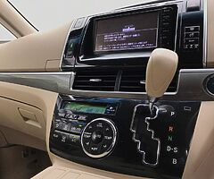 2015 Toyota Estima  2.5 Petrol/Hybrid 8 Seater - Image 8/10