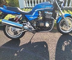 Honda CB 1300 super four