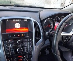Car - Image 5/6