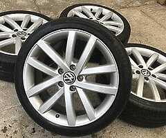 Wanted VW Vancouver wheels