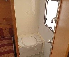 Cavalier caravan 4 berth fixed bed - Image 5/8