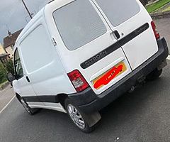 Citroen berlingo van