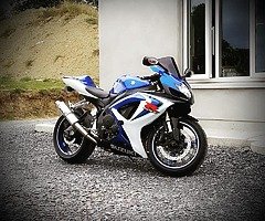 Suzuki gsxr 600 - Image 5/5