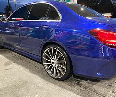 2020 Mercedes c300 AMG premium plus - Image 4/9