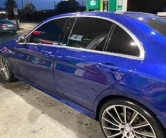 2020 Mercedes c300 AMG premium plus - Image 5/9