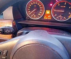 Bmw 5 series 2010 - Image 7/10