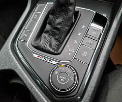 2016 Volkswagen Tiguan SE Nav 4motion DSG Auto - Image 10/10