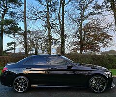 2017 Mercedes-Benz C-Class C220 Amg Line Auto - Image 6/10