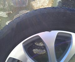 Genuine Mercedes Alloys with tires 225/55 17"