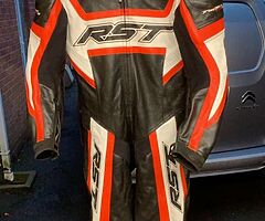 Rst tracktech evo-r leathers - Image 3/3