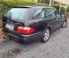 Mercedes E200 Estate 7 seater - Image 6/8
