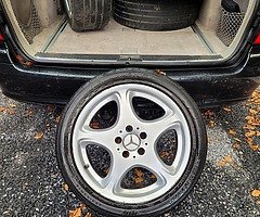 Mercedes E200 Estate 7 seater - Image 7/8