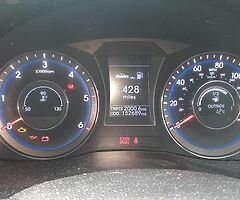 141 Hyundai i40 estate - Image 5/7