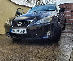 Lexus is220
