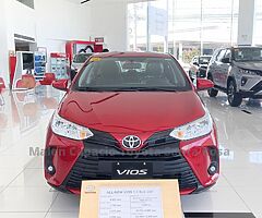 TOYOTA VIOS XLE CVT - Image 4/5