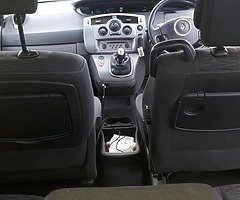 Renault Scenic - Image 9/10