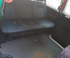 Volkswagon Caravelle 2.5 TDI 7 s
Seater Bus (Ideal Camper Conversion) - Image 7/10