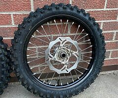 Small wheels for a 85