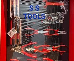 Brand new fully loaded tool box /toolchest