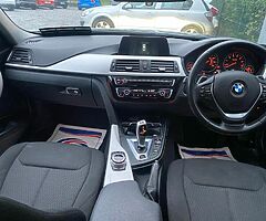 2017 bmw 330e hybrid - Image 8/10