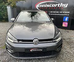 2017 Volkswagen Golf R line mk7.5
