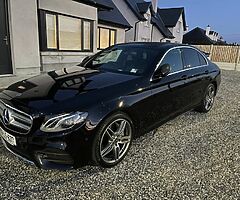 Mercedes Benz E220d AMG - Image 3/10