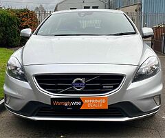 2015 Volvo V40