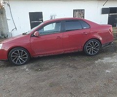 VW Jetta 1.6 Breaking - Image 3/5