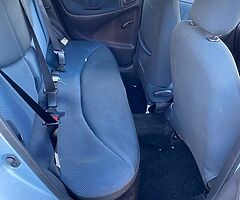 Toyota Yaris05 nct 01/23 tax 02/22 - Image 5/9