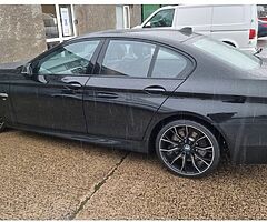 2016 BMW Series 5 - Image 10/10