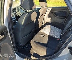 08 Ford Focus - Image 6/10