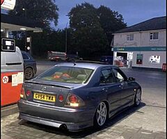 04 lexus is200 - Image 3/5