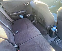 13 Honda Fit hybrid - Image 9/10