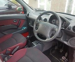 Lovely little 1 L car driving 100% lady owner sense new