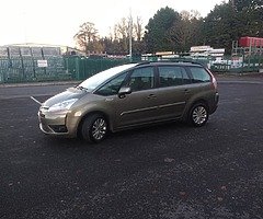 Citreon C4 , 7 seater - Image 4/10