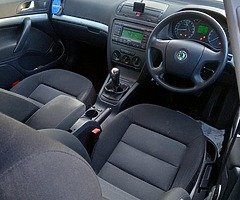 Skoda - Image 9/10