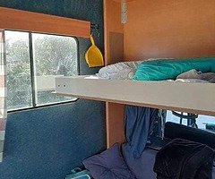 Horse truck - Image 6/10