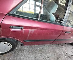 1993 MAZDA 323 - Image 6/10