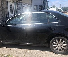 Jetta 09 (manual) not automatic