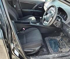 2009 TOYOTA AVENSIS D4D - Image 6/9