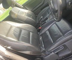 Leather seats - Image 6/10