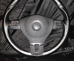 VW Highline Multifunctional steering wheel with airbag - Image 3/3