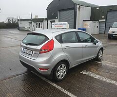2010 Ford Fiesta 1.25 Zetec High Spec Low  miles